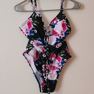 One peice swimsuit